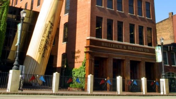 Hotels Near Louisville Slugger Museum | Aloft Louisville East Hotels Near Louisville Slugger Museum | Aloft Louisville East